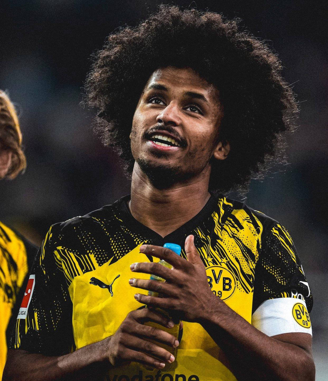 价值破亿！曼联锁定德甲神速新星，皇马激烈争夺奥利塞，拉莫斯或将荣耀回归